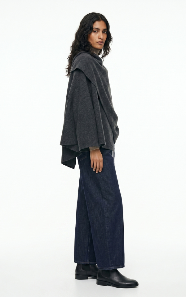 Poncho Valentina
